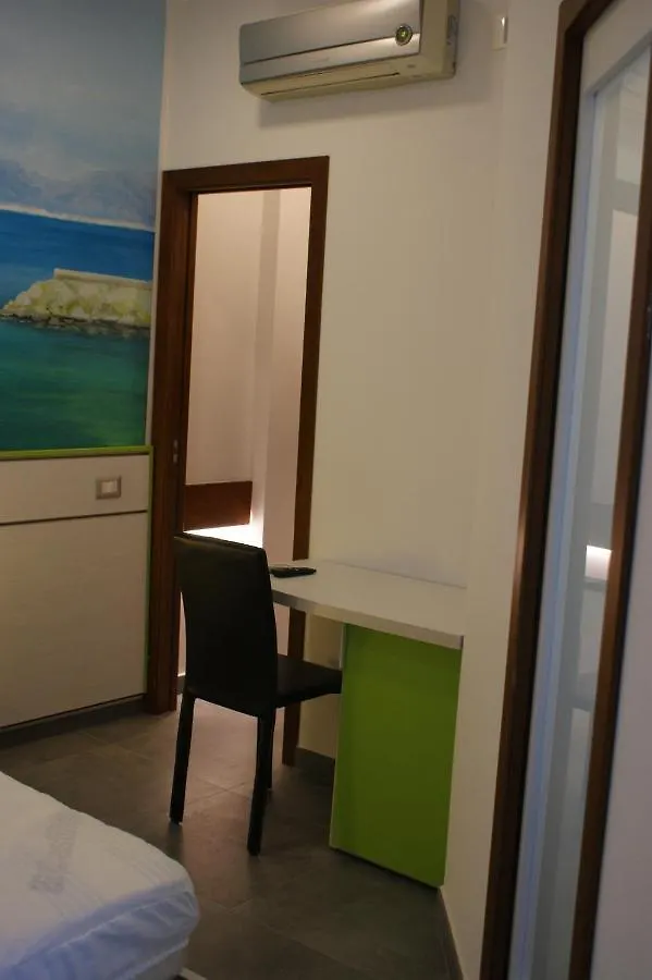 B&B Isole - Rione Alto Napels Bed & Breakfast