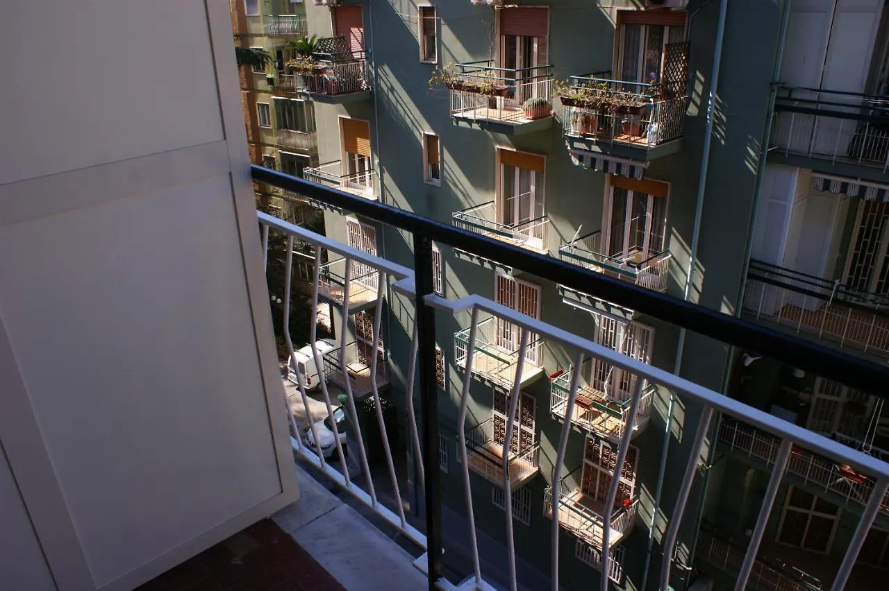 B&B Isole - Rione Alto Napels Bed & Breakfast