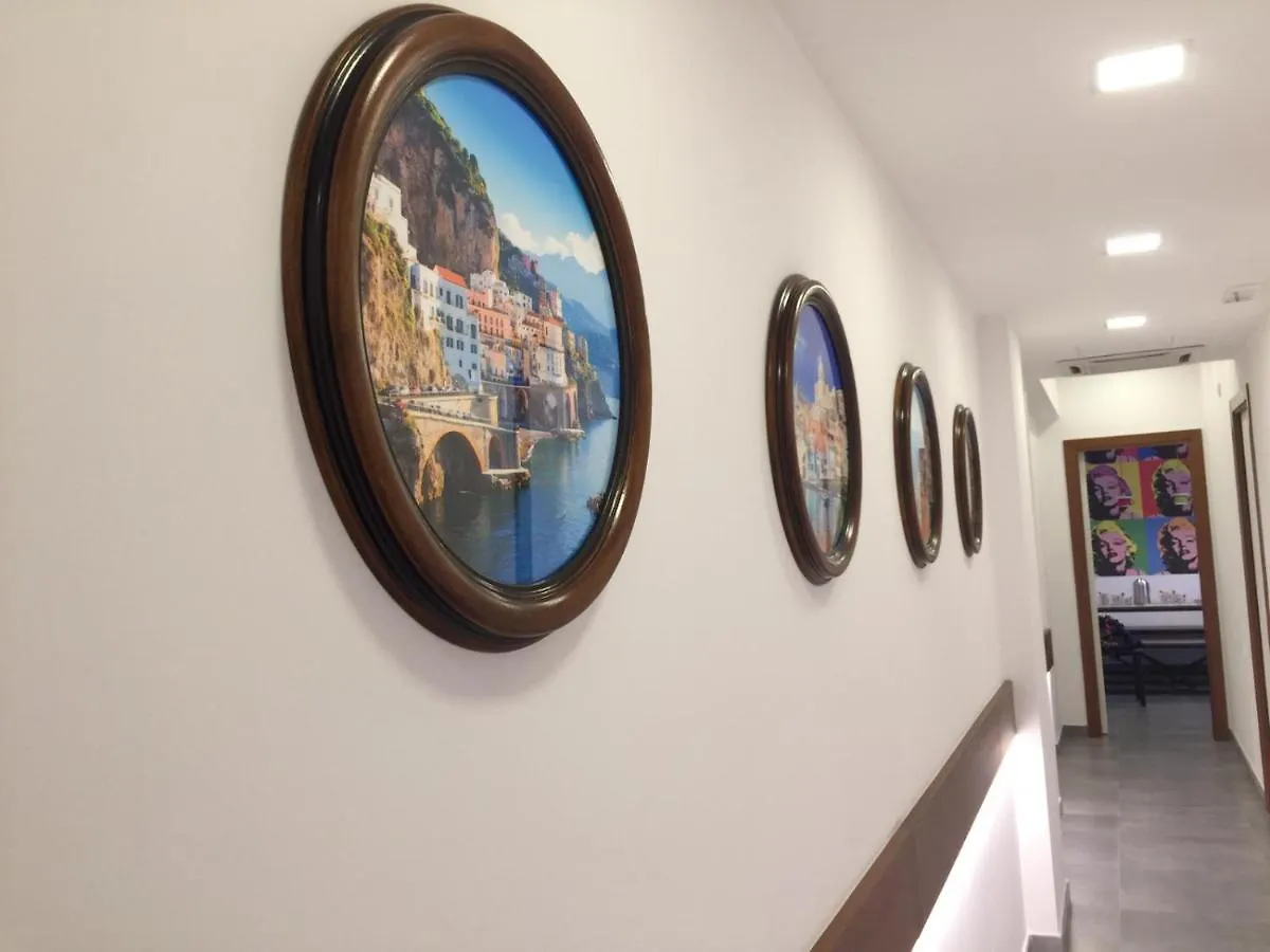 ** Bed & Breakfast B&B Isole - Rione Alto Napels Italië
